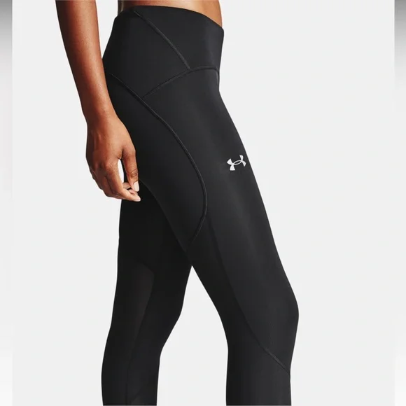 UA Fly Fast 2.0 Crop - Picture 3 of 4